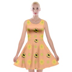 Bee Bug Nature Wallpaper Velvet Skater Dress