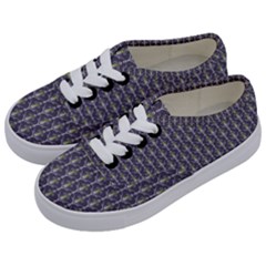 Seamless Pattern Background Fleu Kids  Classic Low Top Sneakers