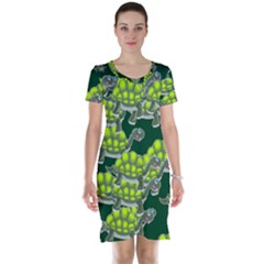 Seamless Turtle Green Short Sleeve Nightdress