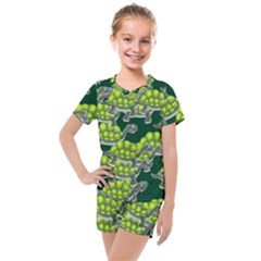 Seamless Turtle Green Kids  Mesh Tee And Shorts Set