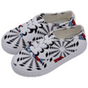 Star Illusion Mandala Kids  Classic Low Top Sneakers View2