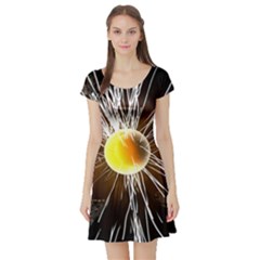 Abstract Exploding Design Short Sleeve Skater Dress