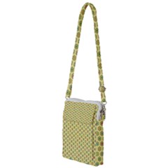 Hexagonal Pattern Unidirectional Yellow Multi Function Travel Bag by HermanTelo