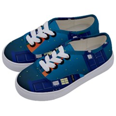 Tardis Doctor Time Travel Kids  Classic Low Top Sneakers by HermanTelo