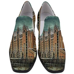 Architecture City Building Travel Slip On Heel Loafers by Pakrebo