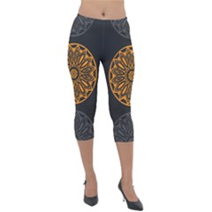 Background Design Pattern Tile Lightweight Velour Capri Leggings 