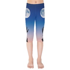 Moon Sky Blue Hand Arm Night Kids  Capri Leggings 