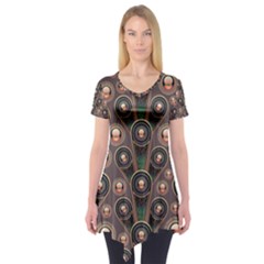 Abstract Pattern Green Short Sleeve Tunic  by HermanTelo