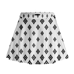 Concentric Plaid Mini Flare Skirt by HermanTelo