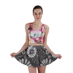 Floral Pattern Mini Skirt