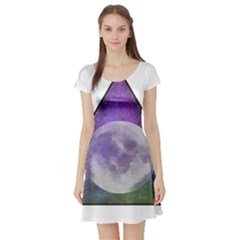 Form Triangle Moon Space Short Sleeve Skater Dress