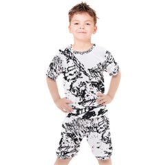 Mountain Ink Kids  Tee And Shorts Set