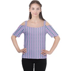 Pattern Star Flower Backround Cutout Shoulder Tee