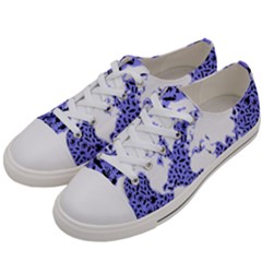 Sea Ocean Underwater Women s Low Top Canvas Sneakers by HermanTelo