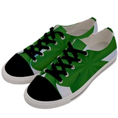 Shamrock Clover Saint Patrick Leaves Men s Low Top Canvas Sneakers