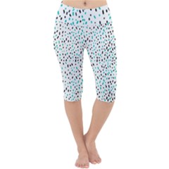 Seamless Texture Fill Polka Dots Lightweight Velour Cropped Yoga Leggings