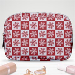 Snowflake Red White Make Up Pouch (small)