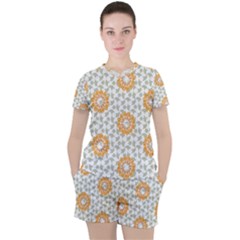 Stamping Pattern Yellow Women s Tee And Shorts Set