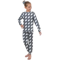 Pattern Monochrome Repeat Kids  Long Sleeve Set 