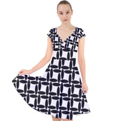 Ellipse Pattern Background Cap Sleeve Front Wrap Midi Dress