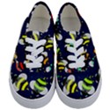 Textured Bee Kids  Classic Low Top Sneakers View1