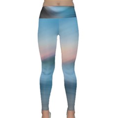 Wave Background Lightweight Velour Classic Yoga Leggings