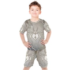 Wonderful Decorative Spider With Hearts Kids  Tee And Shorts Set by FantasyWorld7