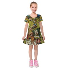 Hieronymus Bosch The Garden Of Earthly Delights (closeup) Hieronymus Bosch The Garden Of Earthly Delights (closeup) 3 Kids  Short Sleeve Velvet Dress