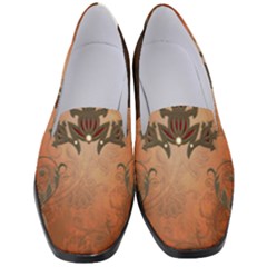 Beautiful Elegant Decorative Frog On Vintage Background Women s Classic Loafer Heels