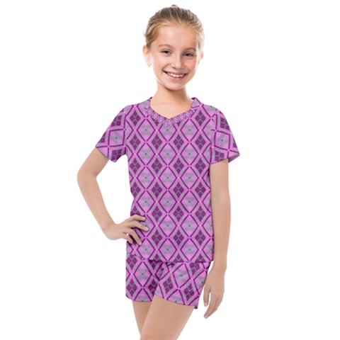 Argyle Large Pink Pattern Kids  Mesh Tee And Shorts Set by BrightVibesDesign