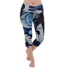 Black & Bleu Lightweight Velour Capri Yoga Leggings