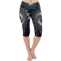 Fractal Abstract Pattern Silver Lightweight Velour Cropped Yoga Leggings by Pakrebo