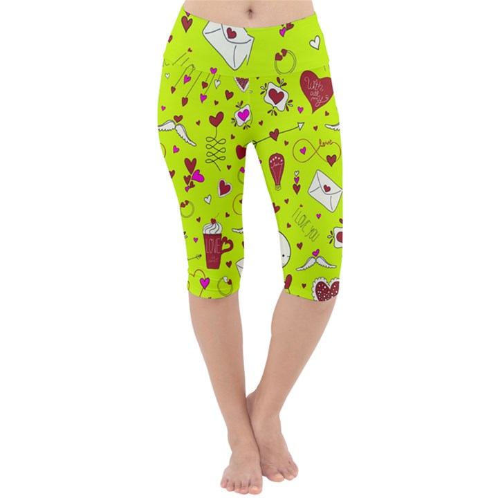 Valentin s Day Love Hearts Pattern Red Pink Green Lightweight Velour Cropped Yoga Leggings