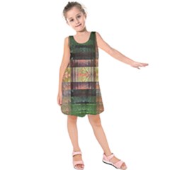 Fractal Design Pattern Decorative Kids  Sleeveless Dress by Pakrebo