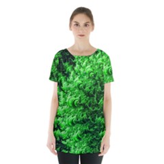 Green Abstract Fractal Background Skirt Hem Sports Top by Pakrebo