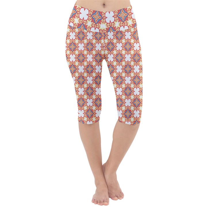 Pattern Flowers Flower Pattern Lightweight Velour Cropped Yoga Leggings