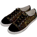 Flames Pattern Texture Gold Men s Low Top Canvas Sneakers View2