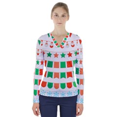 Christmas Bunting Banners Tasse V-neck Long Sleeve Top by Bajindul