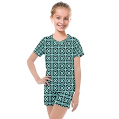 Texture Tissue Seamless Kids  Mesh Tee And Shorts Set