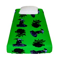 Gothic Girl Rose Green Pattern Fitted Sheet (single Size) by snowwhitegirl