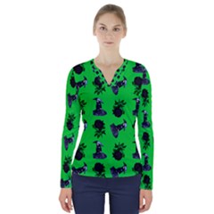 Gothic Girl Rose Green Pattern V-neck Long Sleeve Top by snowwhitegirl