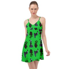 Gothic Girl Rose Green Pattern Summer Time Chiffon Dress