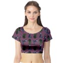 Gothic Girl Rose Mauve Pattern Short Sleeve Crop Top View1