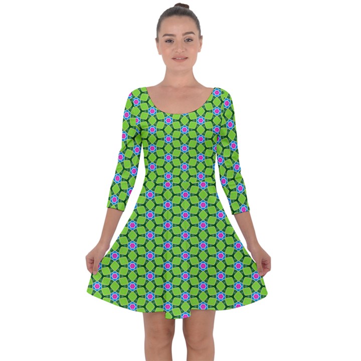 Pattern Green Quarter Sleeve Skater Dress