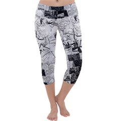 Broken Tree Generative Art Justifyyourlove Capri Yoga Leggings by Wegoenart