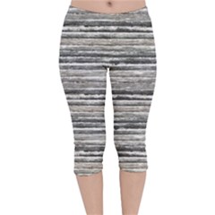 Striped Grunge Print Design Velvet Capri Leggings 