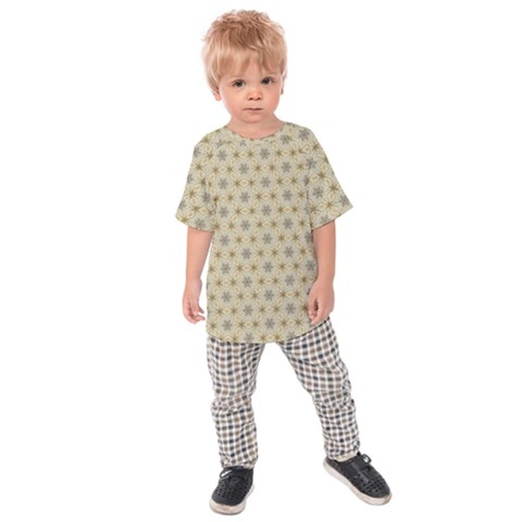 Star Basket Pattern Basket Pattern Kids  Raglan Tee by Simbadda