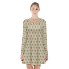 Star Basket Pattern Basket Pattern Long Sleeve Velvet V-neck Dress by Simbadda