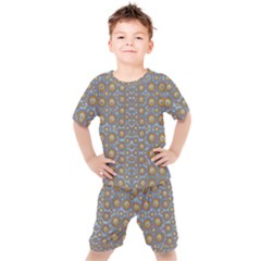 Florals Striving To Be In The Hole World As Free Kids  Tee And Shorts Set by pepitasart