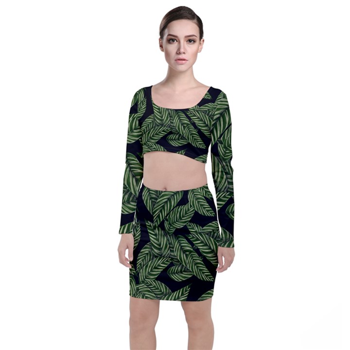 Leaves Black Background Pattern Top and Skirt Sets